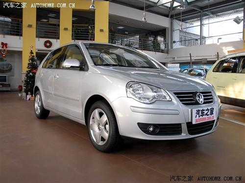 ����֮�� �Ϻ����� polo ����1.6 at���а�