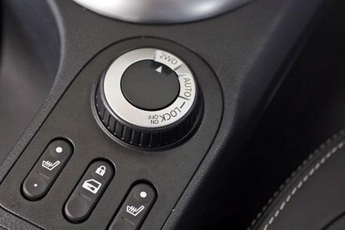 ��ָ�п� �Լ�˹�´�Yeti�Ա��ղ��п�