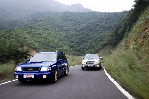 ���н�Զ�Ĺ�·��Ӱ 3��ɭ���˶ԱȲ���