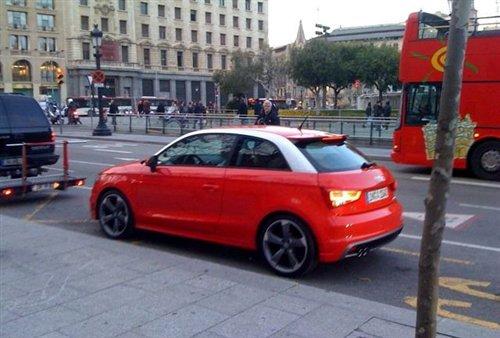 �µ�A1ʵ������ ���Ƴ�4�ͬ�汾���� ����֮��