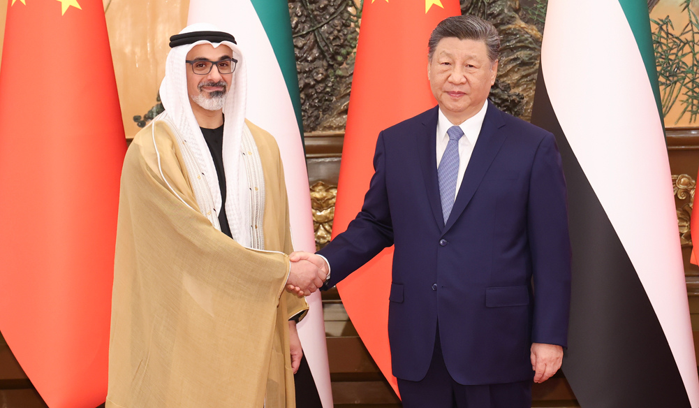 习近平会见阿联酋阿布扎比王储哈立德