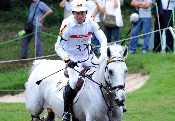 ͼ�����������������¹�ѡ����ʱ���� 