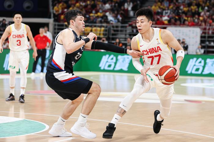 世预赛首战 中国男篮负于韩国男篮