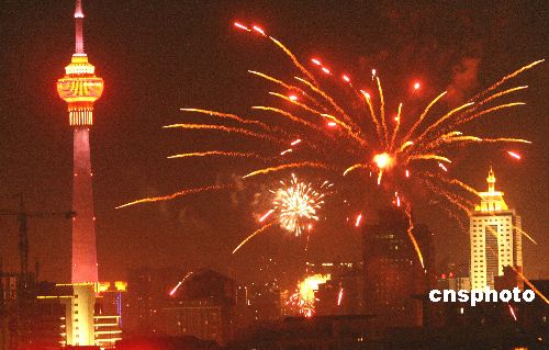 ���ر������й�����